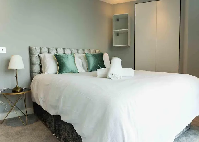 Gunwharf Quays Apartments
