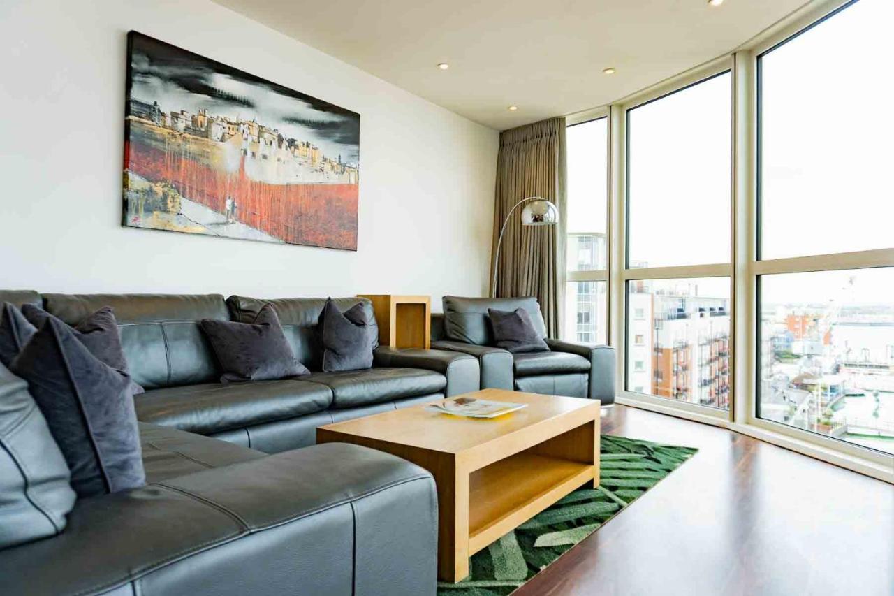 Gunwharf Quays Apartamento *